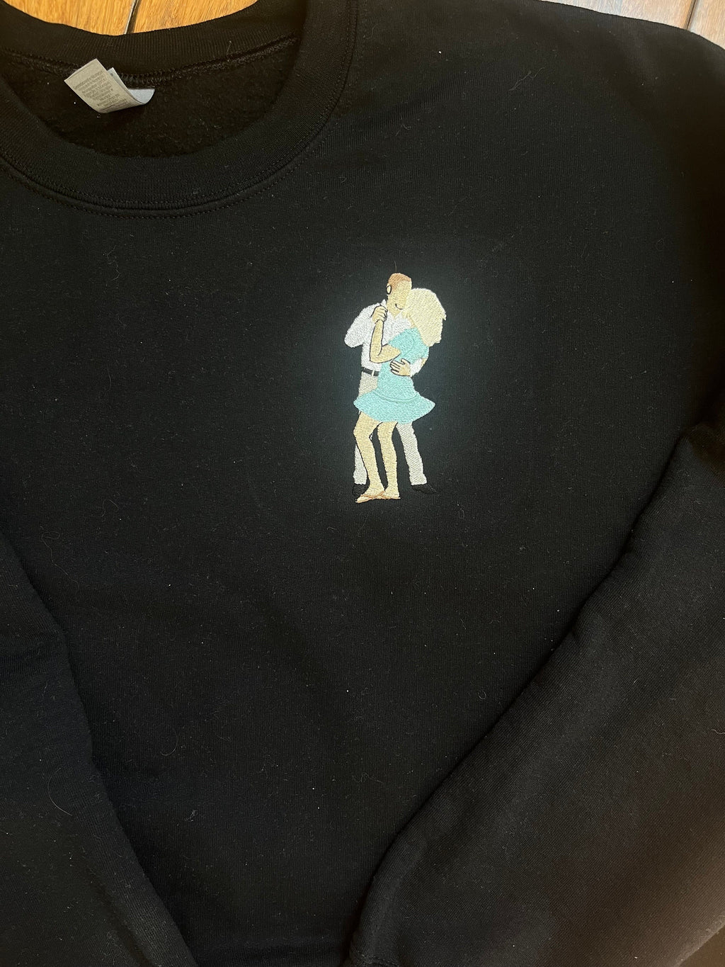 Embroidered detailed picture, photo embroidery, custom, photo keepsake, picture sweater, gift, keepsake, personalized